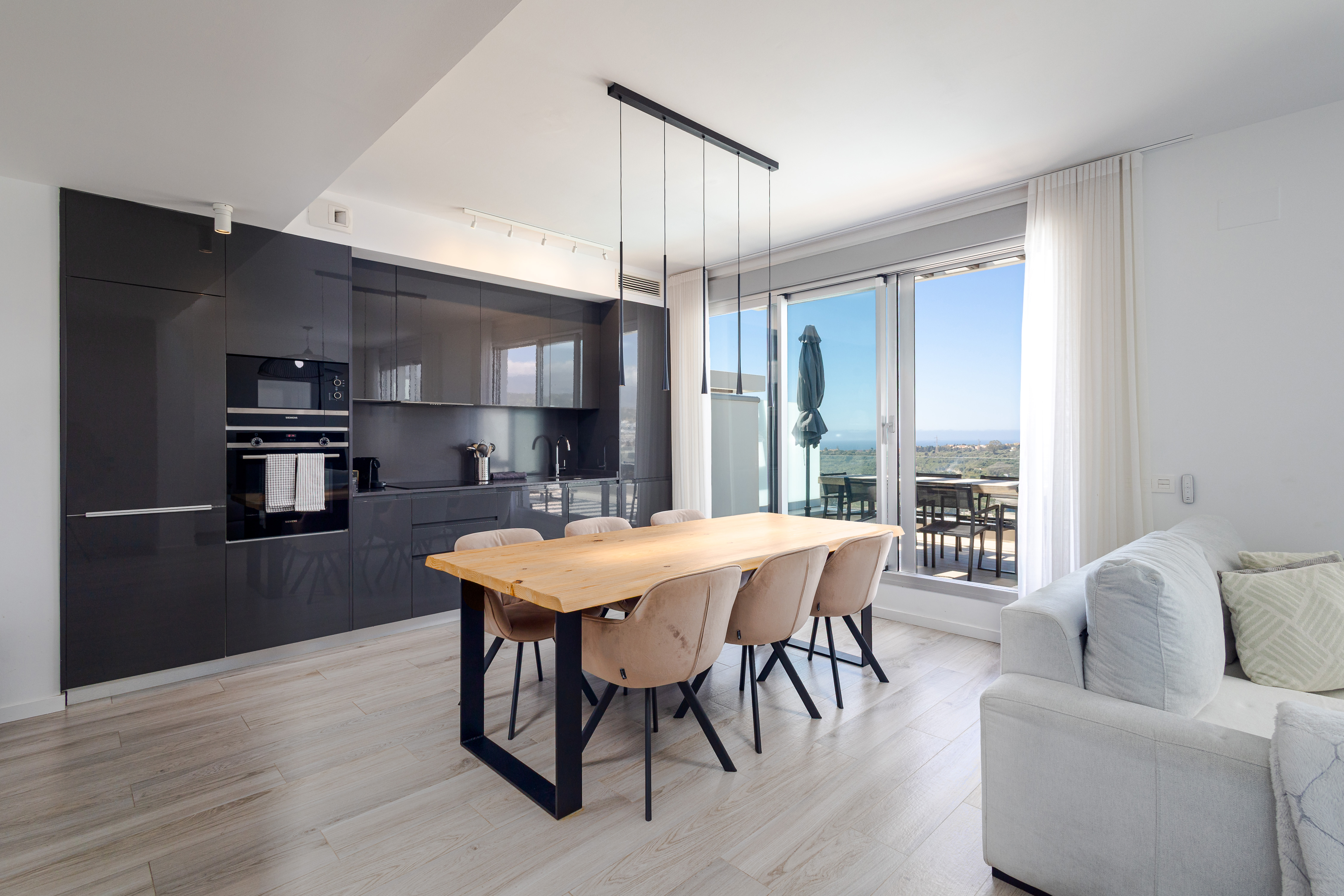 Beautiful 3 bedroom Duplex Penthouse with Panoramic Sea Views in Cancelada!