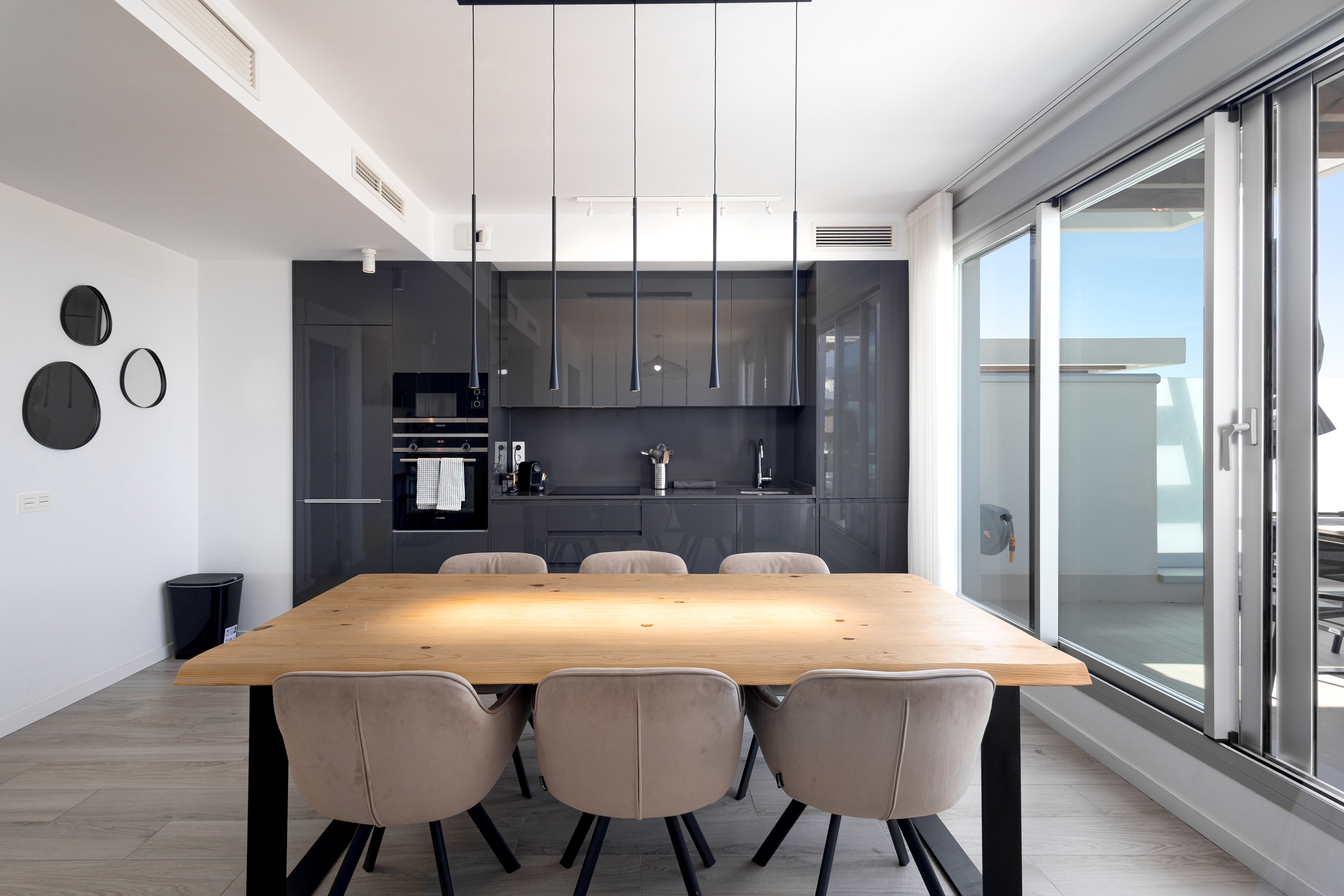 Beautiful 3 bedroom Duplex Penthouse with Panoramic Sea Views in Cancelada!