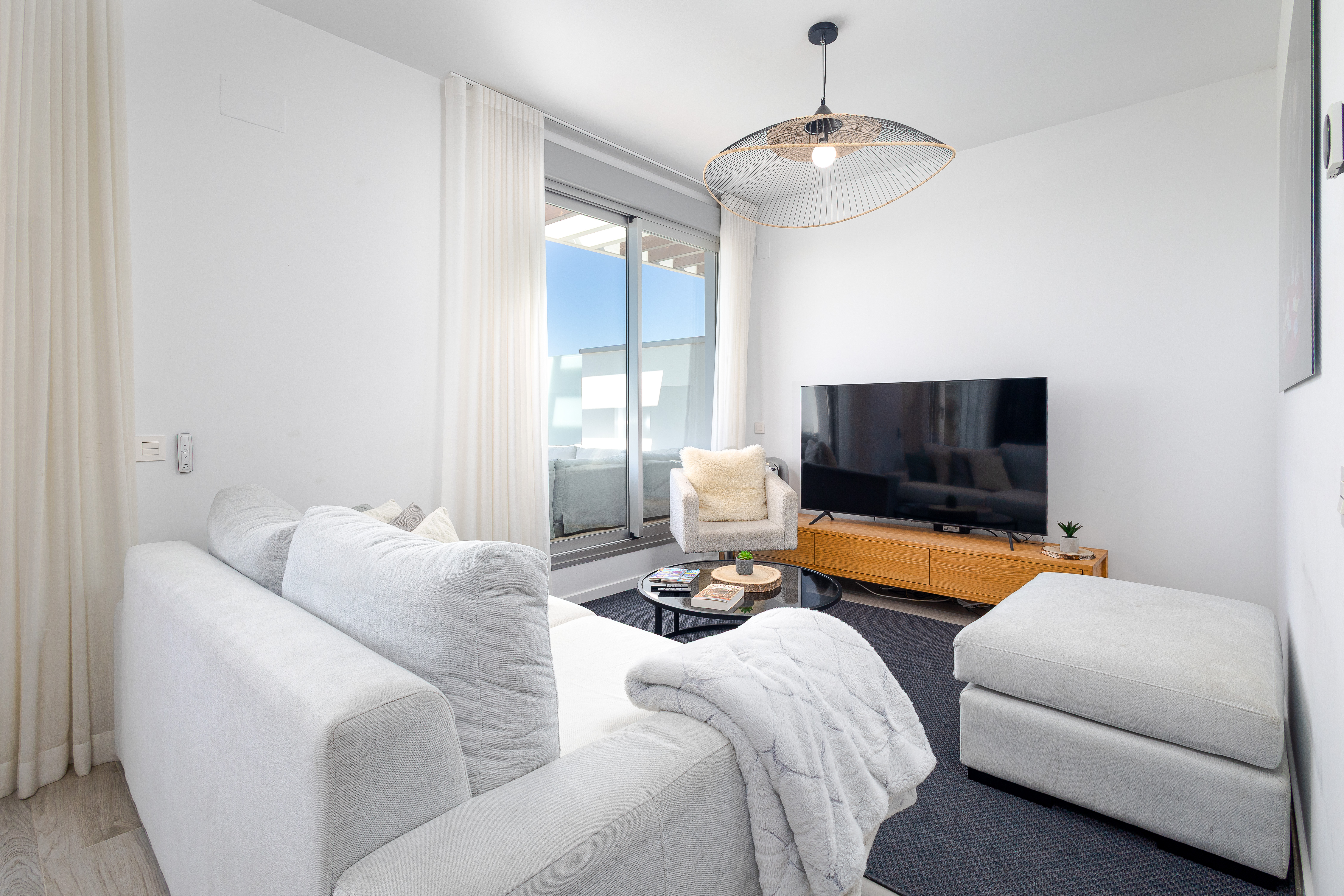 Beautiful 3 bedroom Duplex Penthouse with Panoramic Sea Views in Cancelada!