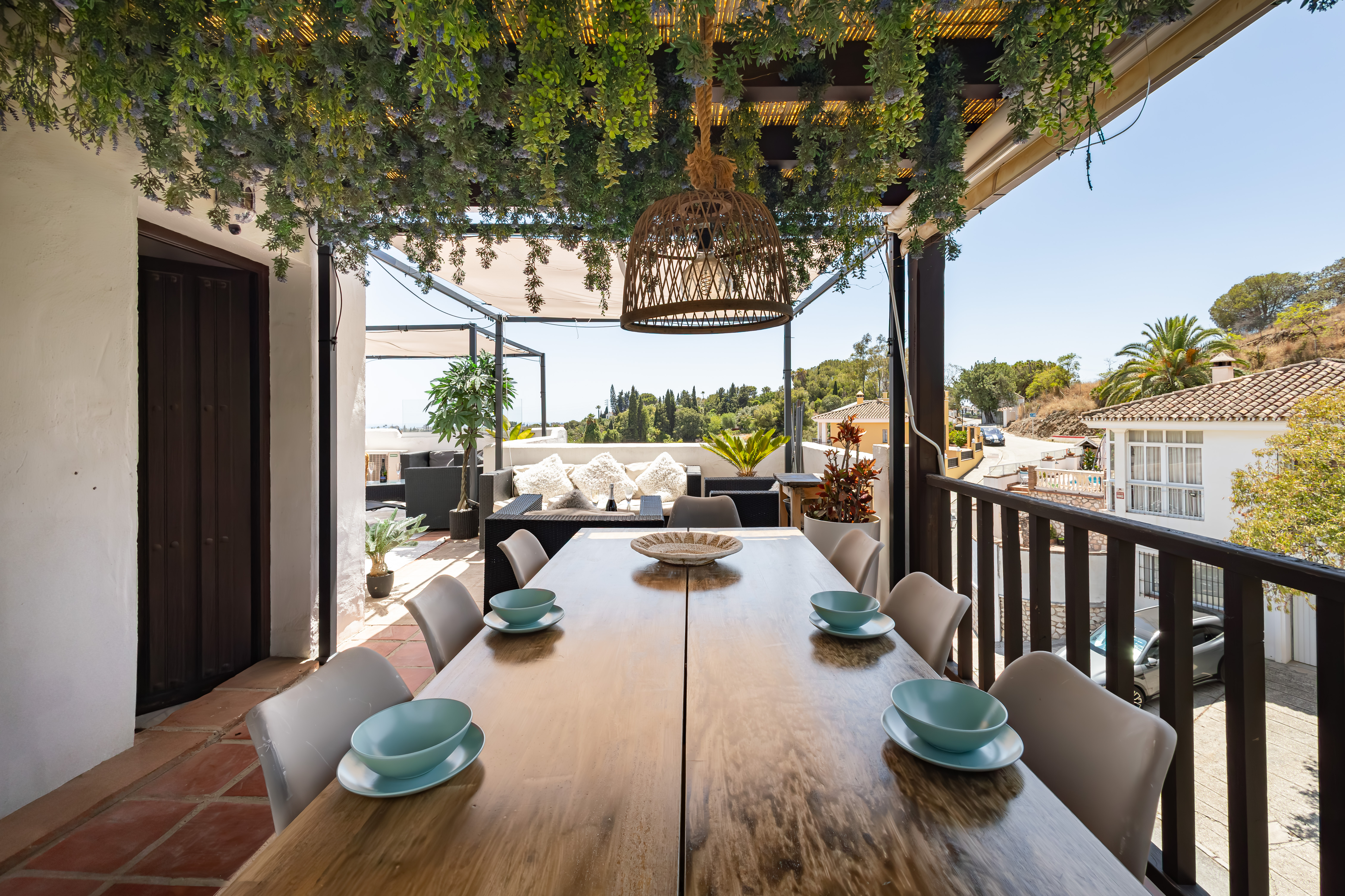 Elegant 4 Bedroom Duplex with Solarium and Sea Views in Vista Verde, Fuengirola