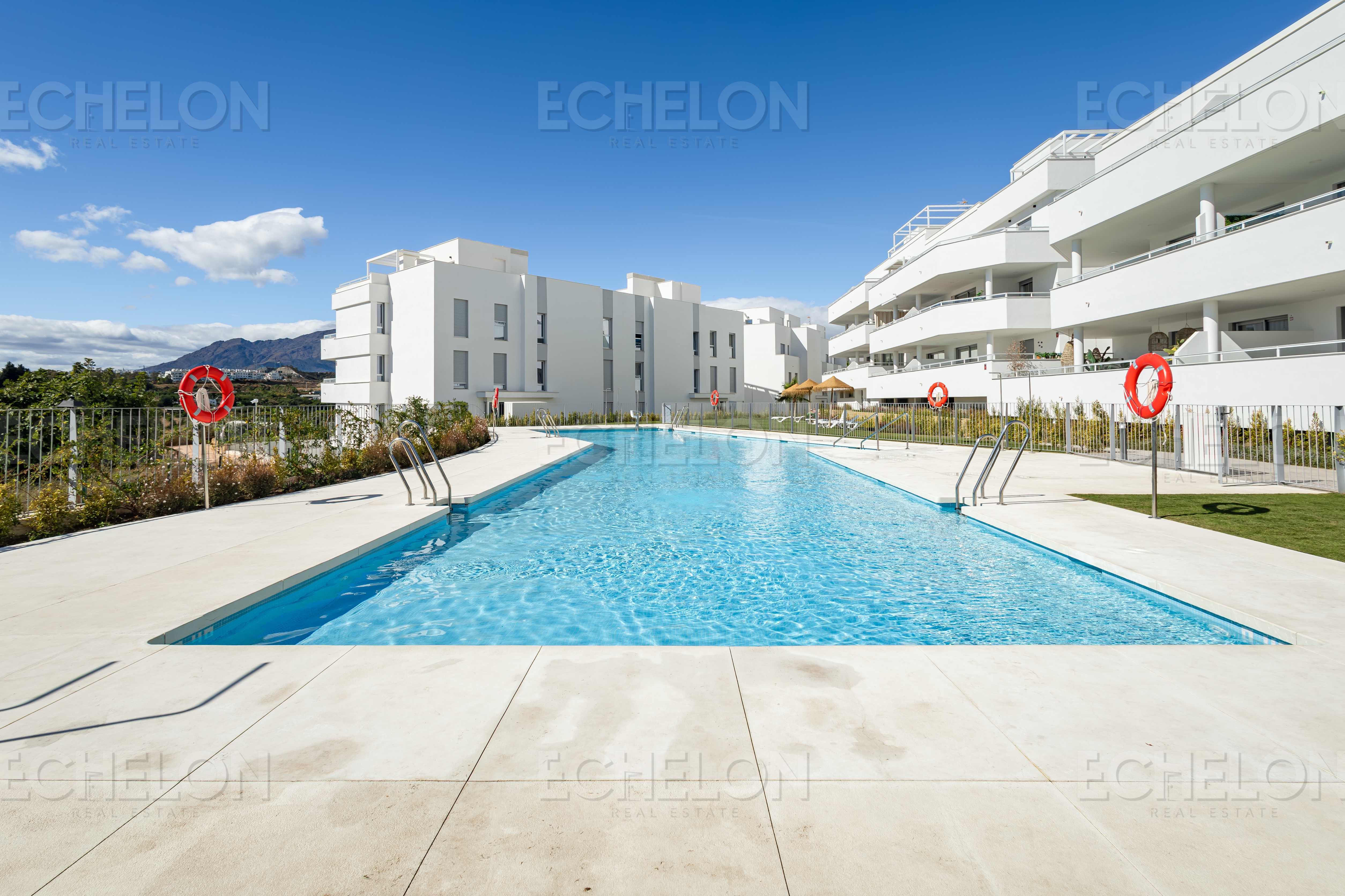 Modern Elegance in the Heart of the New Golden Mile – 3 Bedroom Apartment in Cancelada, Estepona