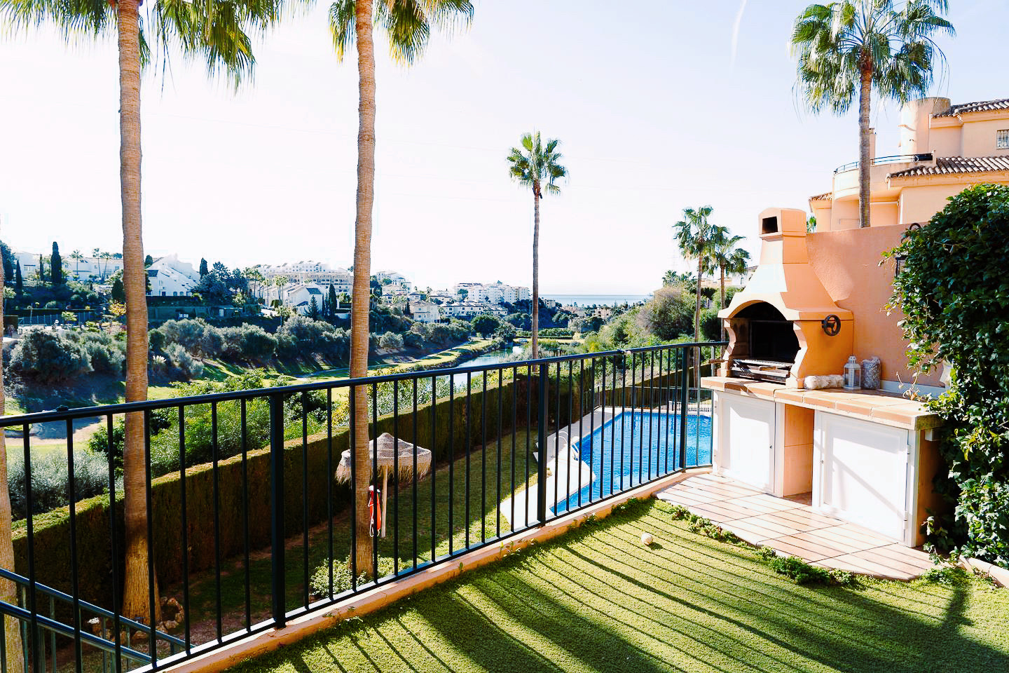 Charming Fully Furnished Apartment with Tourist Licence | Riviera del Sol | Direct Golf Views