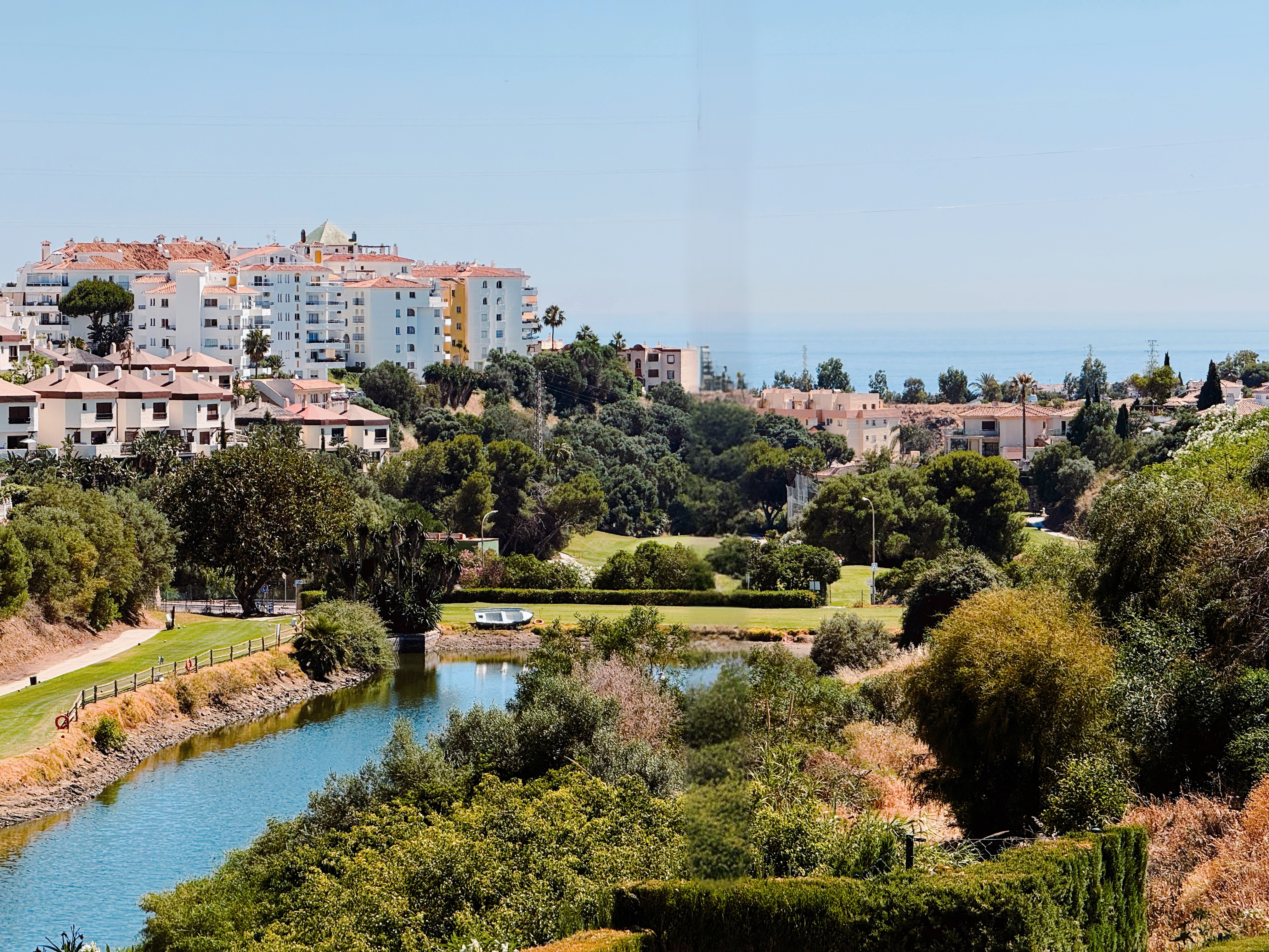 Charming Fully Furnished Apartment with Tourist Licence | Riviera del Sol | Direct Golf Views