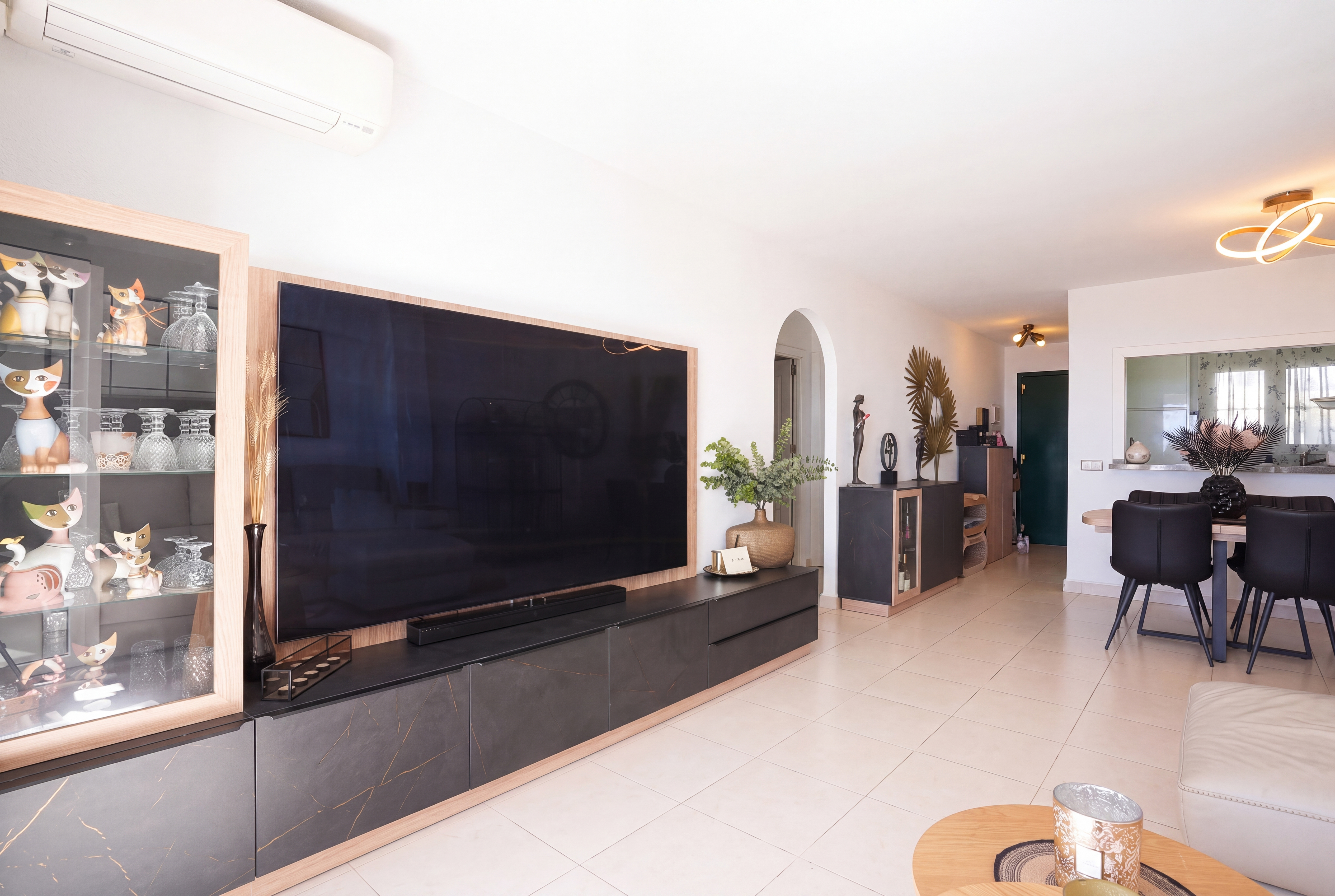 Penthouse with 80 m² Solarium, Calahonda | Echelon Estates