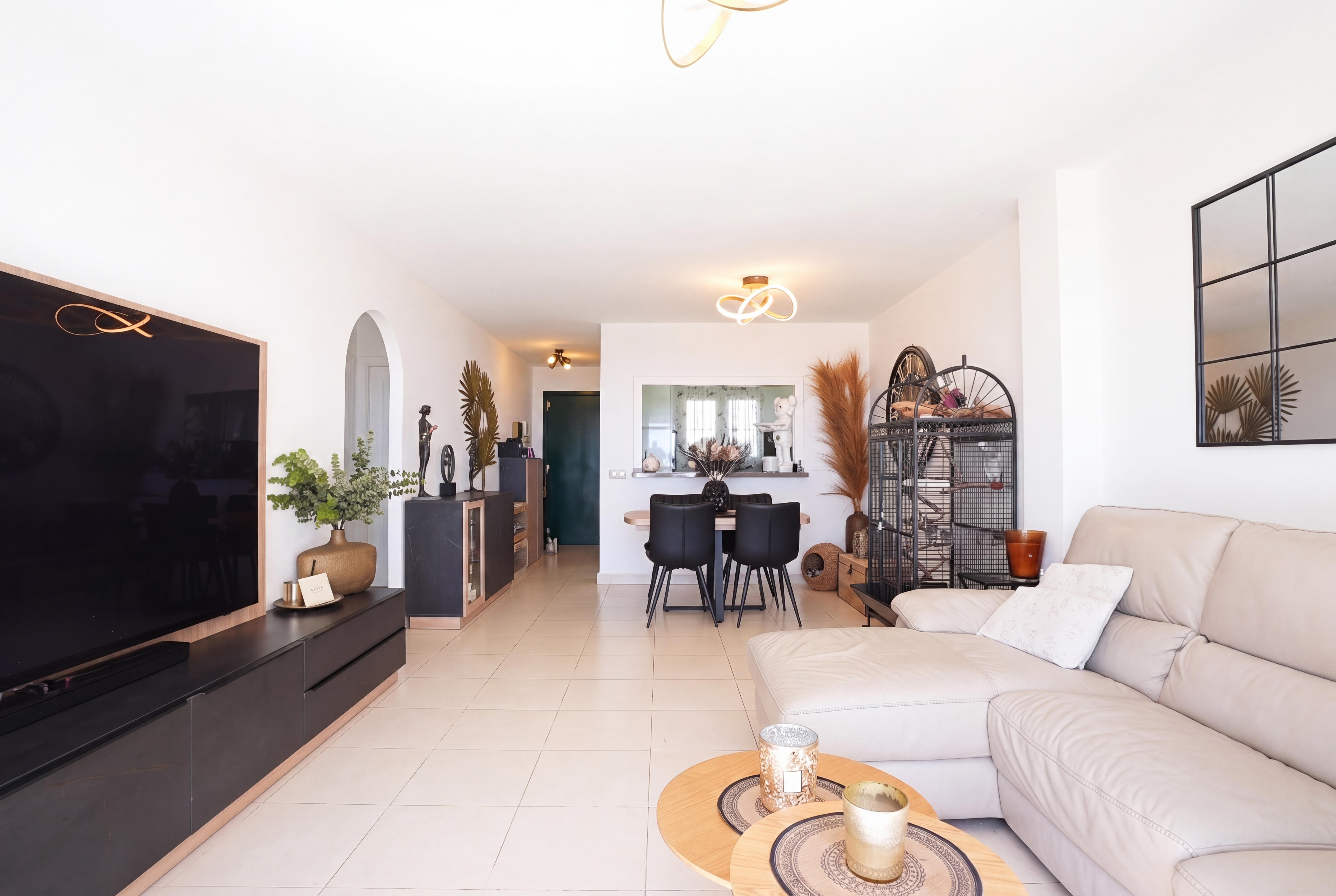 Penthouse with 80 m² Solarium, Calahonda | Echelon Estates
