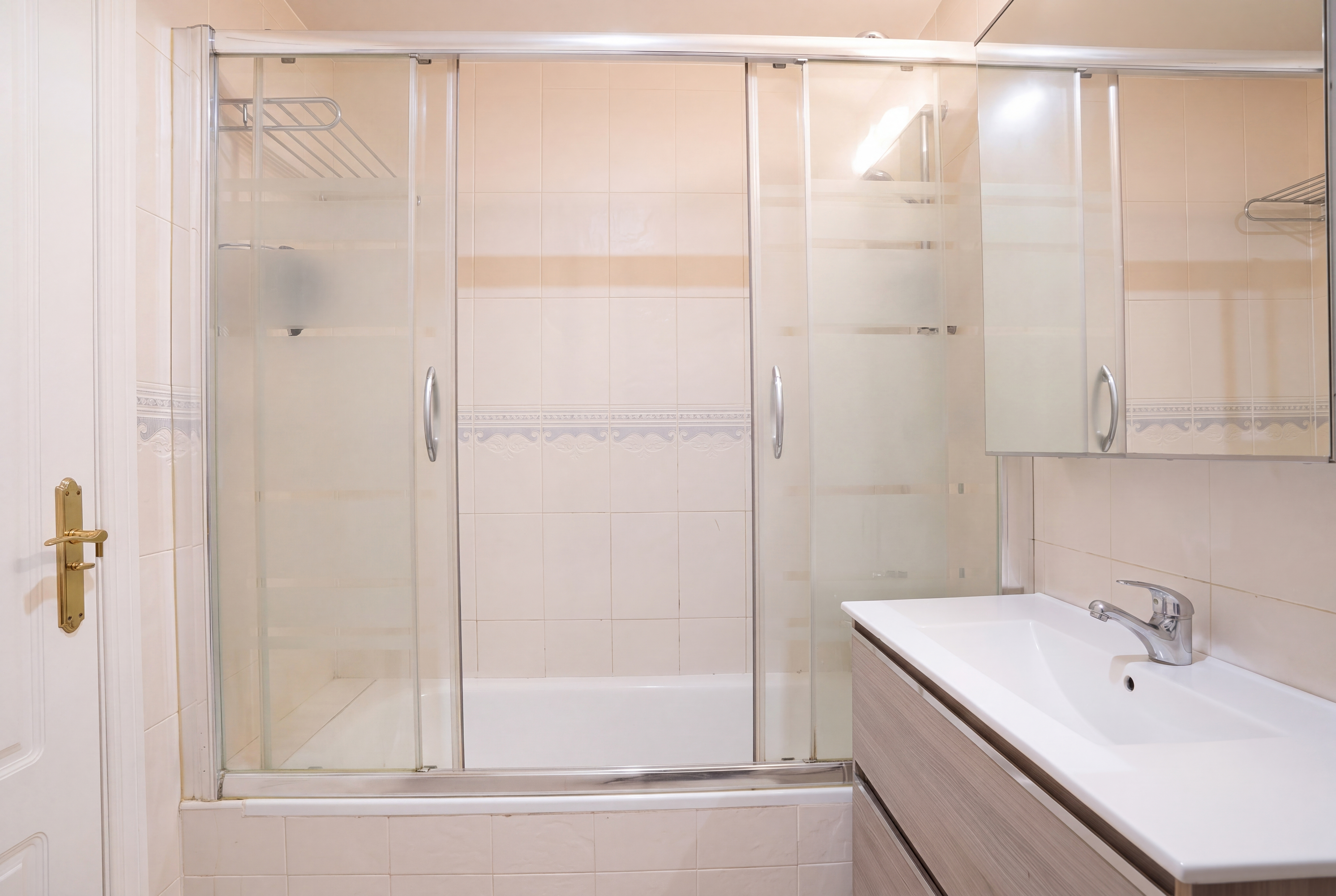 Penthouse with 80 m² Solarium, Calahonda | Echelon Estates