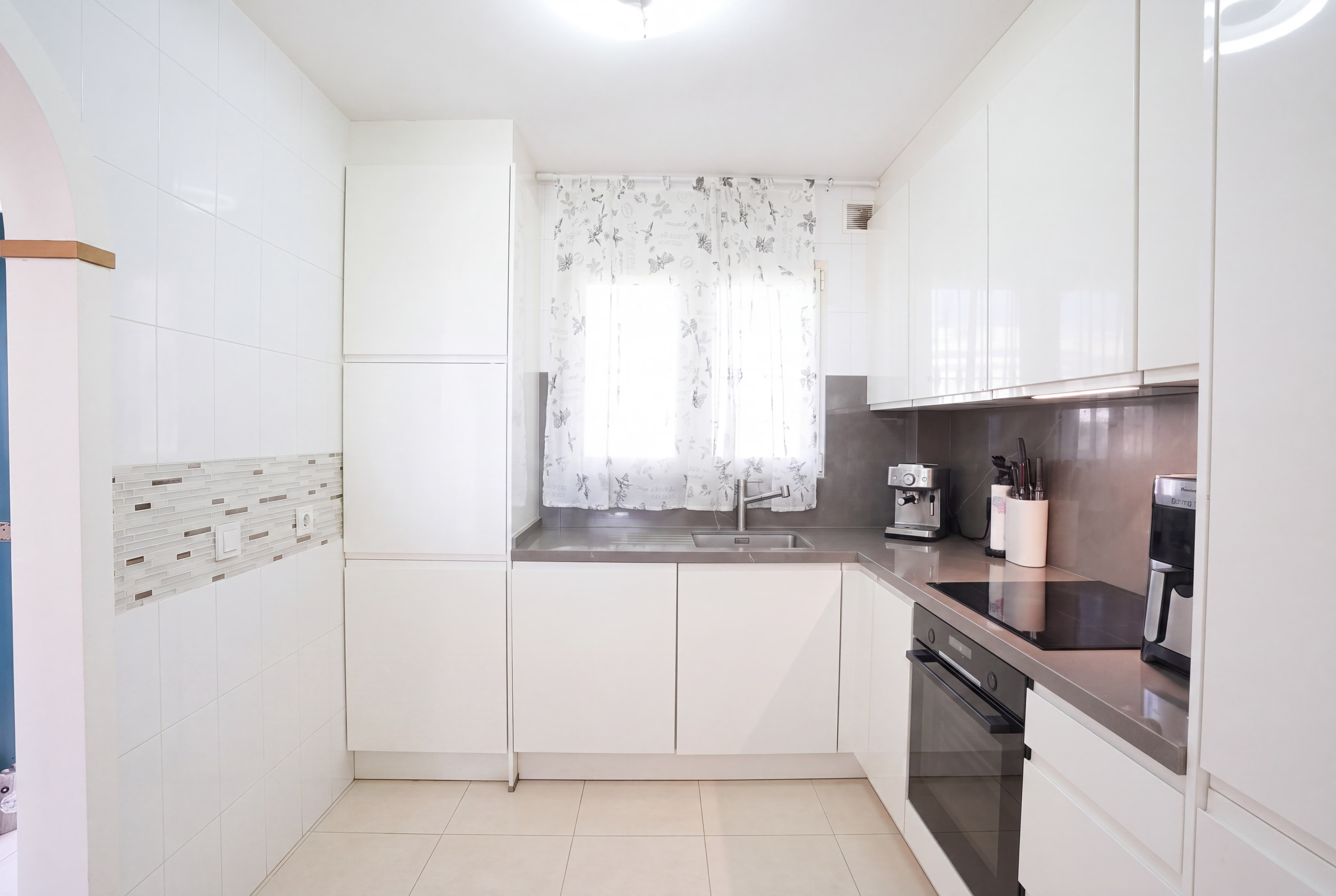 Penthouse with 80 m² Solarium, Calahonda | Echelon Estates