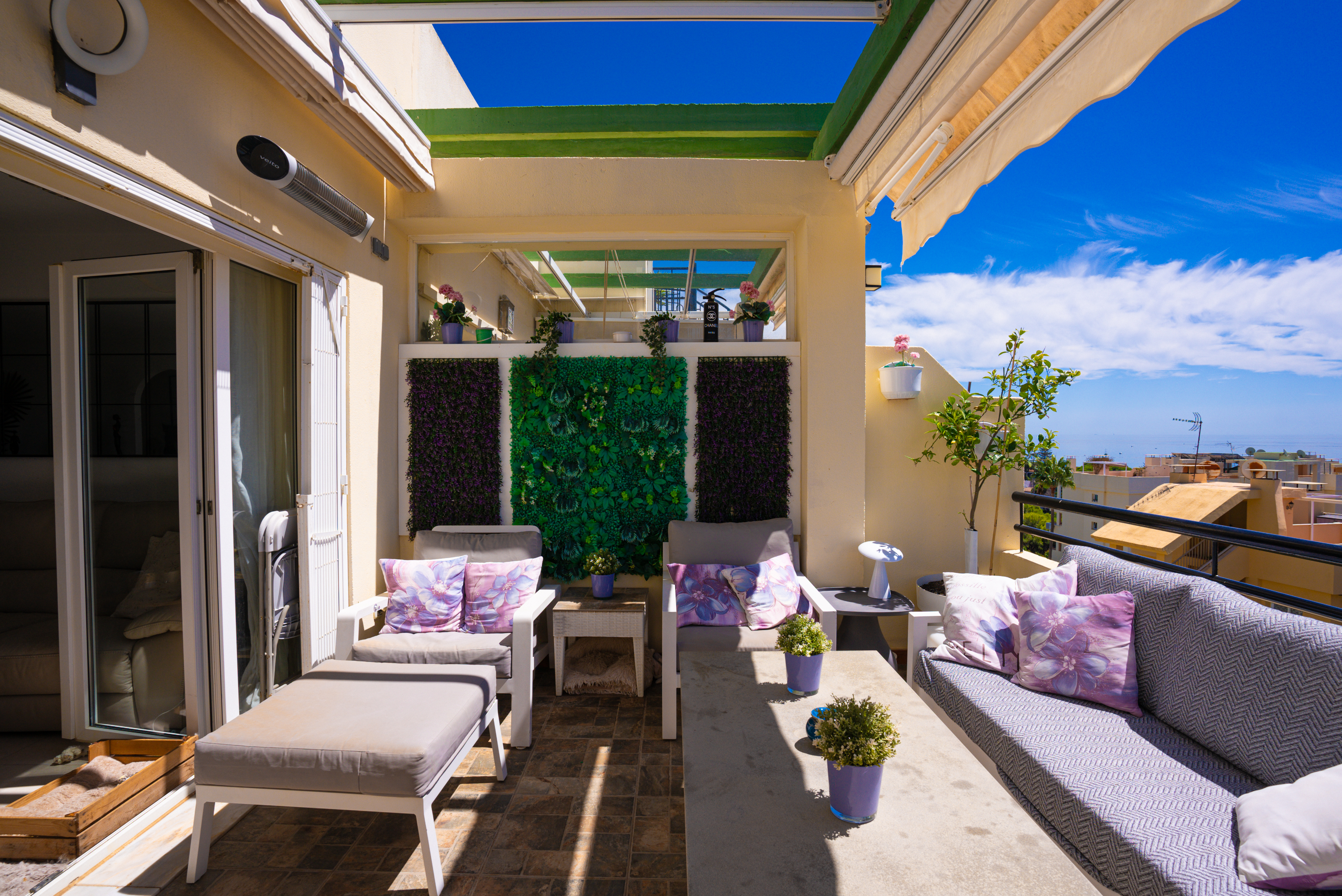 Penthouse with 80 m² Solarium, Calahonda | Echelon Estates