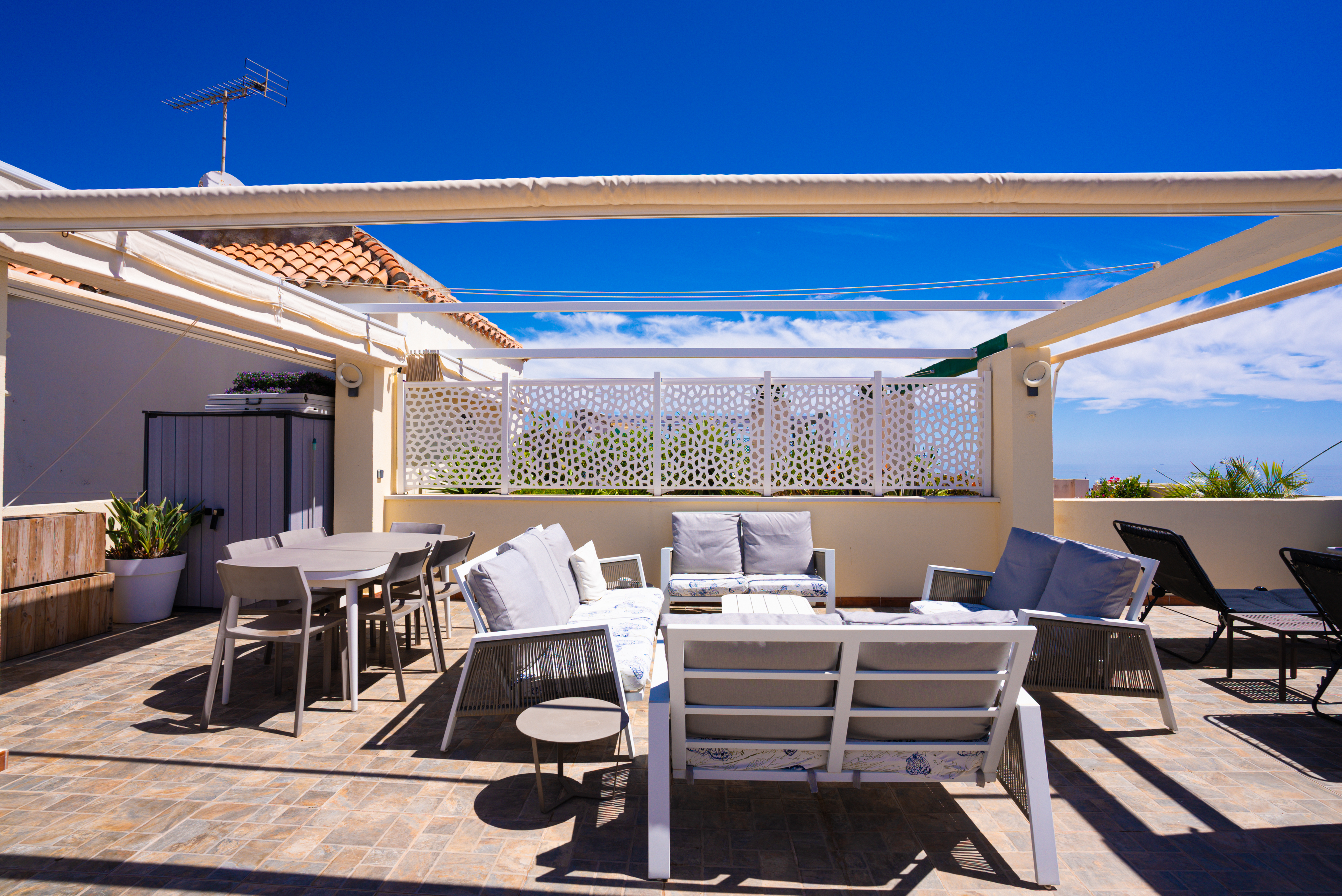 Penthouse with 80 m² Solarium, Calahonda | Echelon Estates